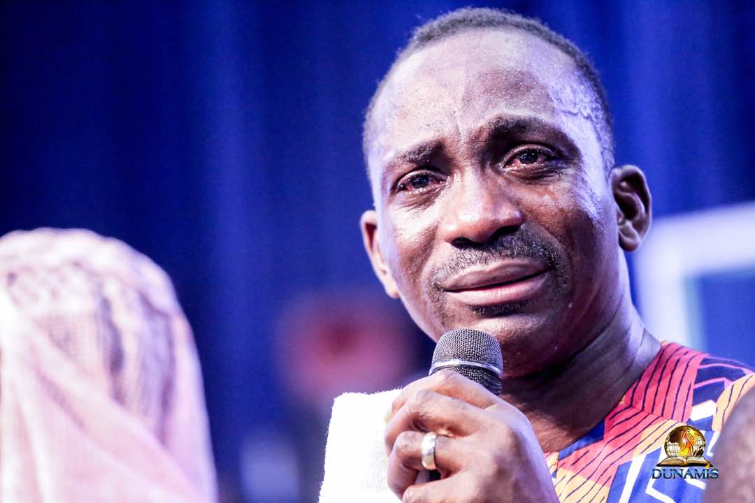 Dr. Paul Enenche, Dunamis members in tears as children with SS genotype changed to AA, another young lady with HIV healed