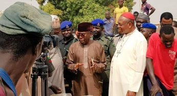 “We are proud of you”, Audu Ogbeh tell IDP farming community as he pays a visit (Photos)
