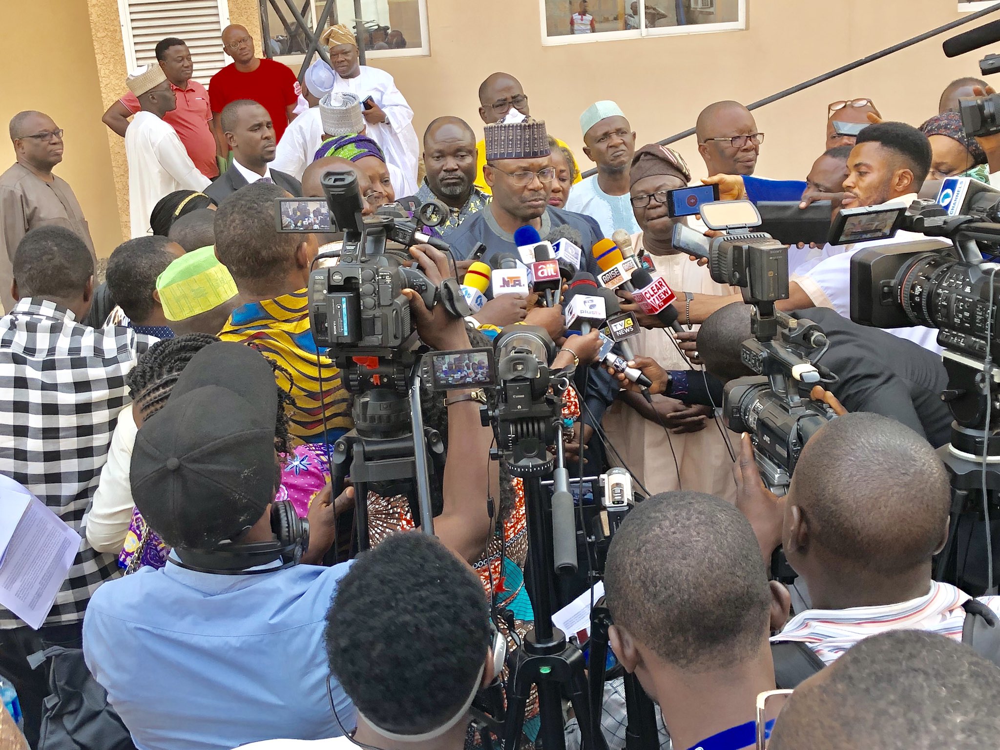 2019 Elections: ASUU agrees to allow lecturers work as INEC staffs amidst strike