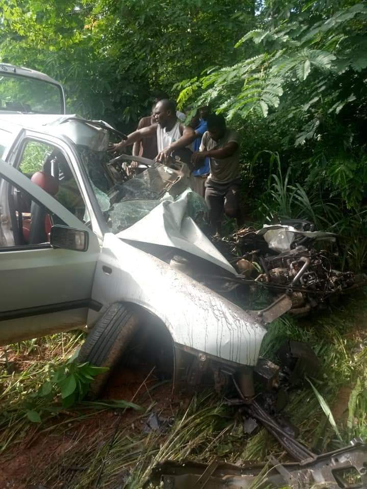 Heavy duty truck crushes family of 6 to death in Benue (Photos)