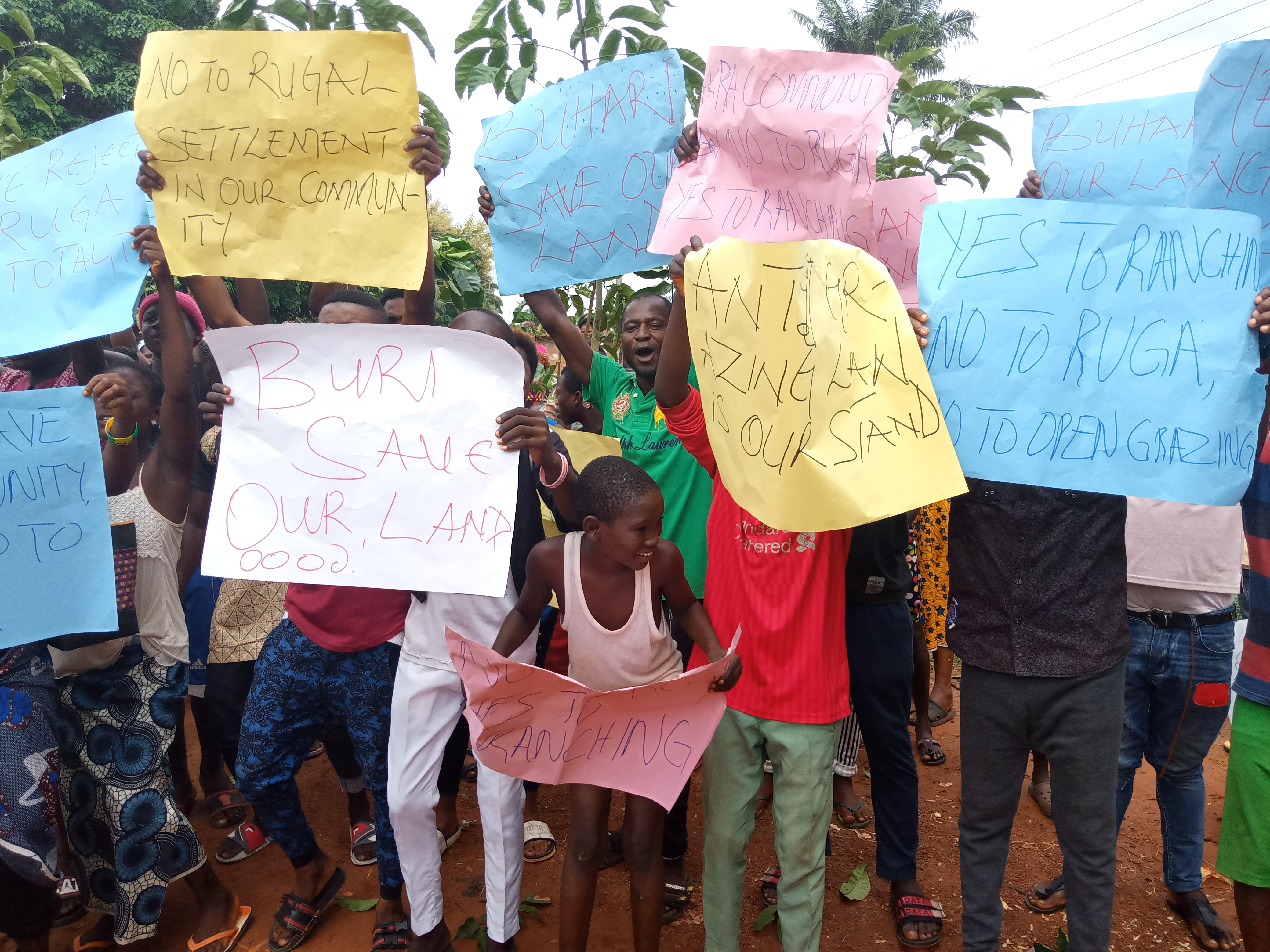 RUGA: Traditional rulers, Women, youths, children protest against proposed fulani settlement in Otukpo (Photos)