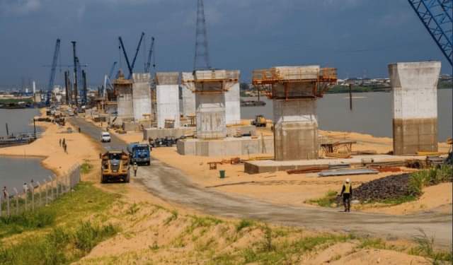 FG may complete 2nd Niger bridge before 2022 – Works Ministry