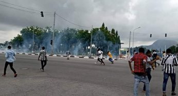 Shiites members burn vehicles in Federal Secretariat Abuja