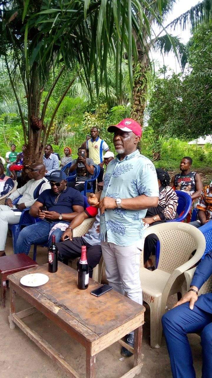 Abba Moro commiserates with family of late Benjamin Obah in Okpokwu (Photos)