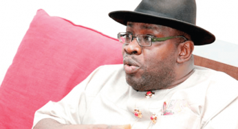 Bayelsa guber: 6,000 APC leaders, supporters defect to PDP