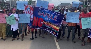 Residents protest against killings in Sapele