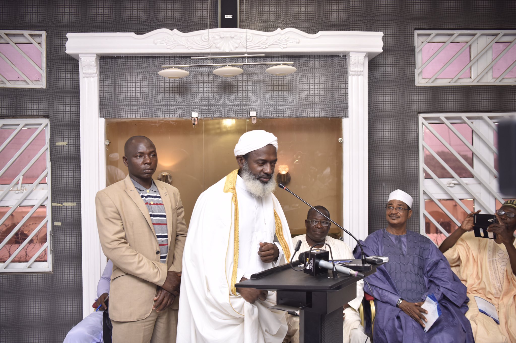 Buhari is incompetent, dragged Nigeria into dungeon of poverty – Sheikh Gumi