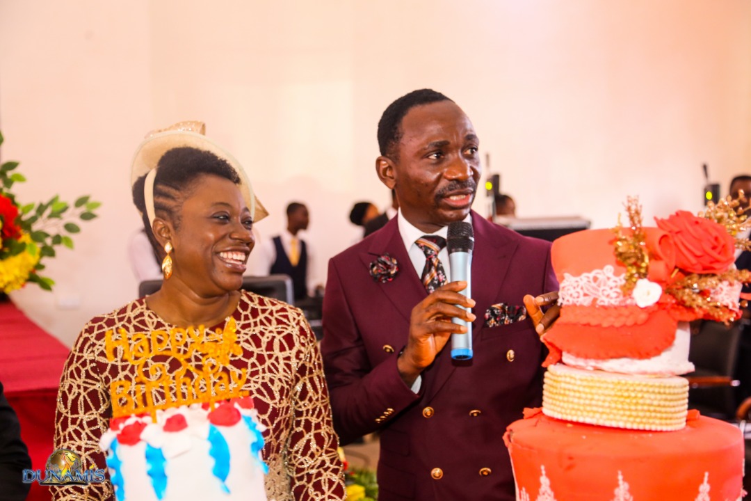 Recipients shed tears of joy as Dr. Becky Enenche celebrates her birthday, empowers women, others (PHOTOS)