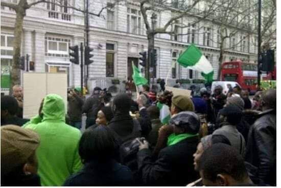 Nigerians in UK protest Buhari’s ‘private visit’