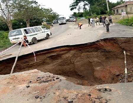 Reps blast Fashola over comment on Nigerian roads