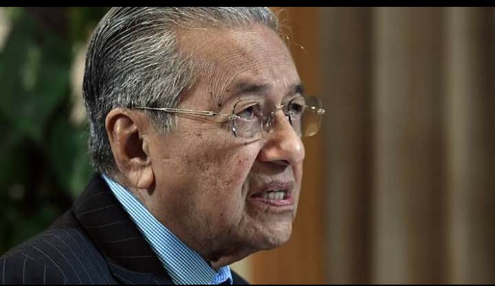 94-year-old Malaysian PM submits resignation to king – Statement