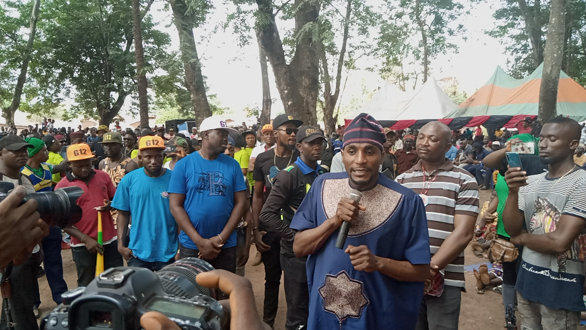 Ugboju agog as Oche G12 storms Ej’Alekwu festival, reveals plan to electrify Ombi, Ipolo communities