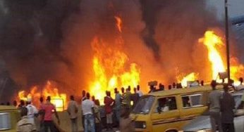 Covid-19 Lock Down: Fayemi’s aides set traders’ goods, kiosks ablaze in Ado Ekiti