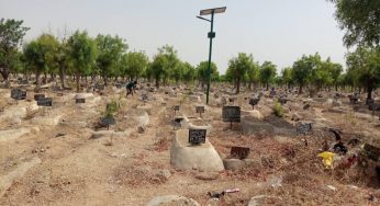 Despite mass deaths, Ganduje begs Buhari to relax lockdown in Kano