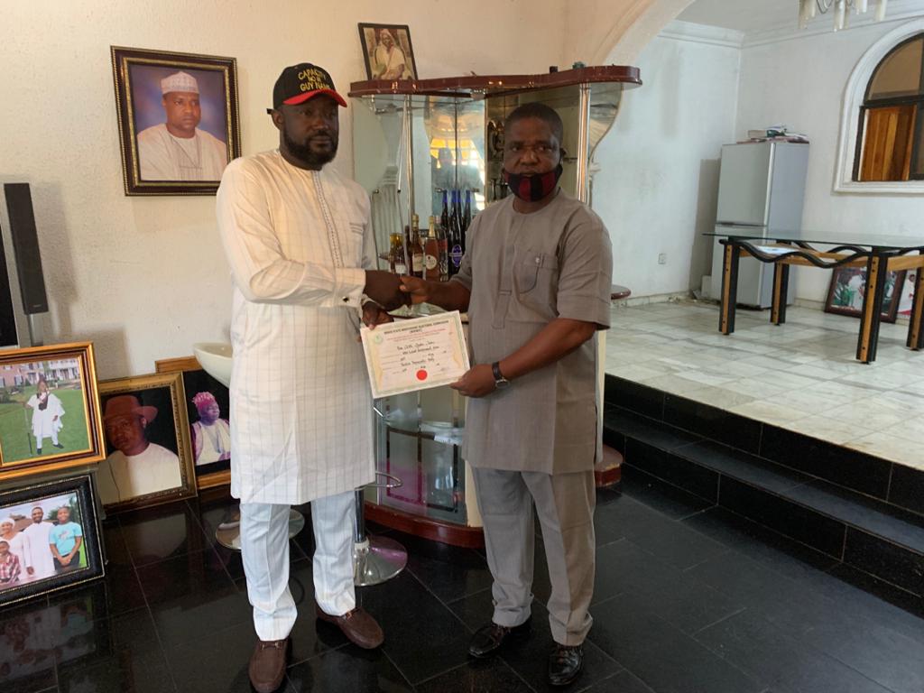 Oche presents Certificate of Return to Chief Ekpe Ogbu, lauds efforts of Benue Commissioner