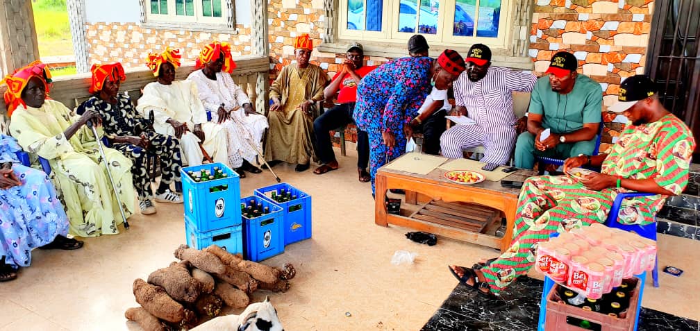 Igumale Traditional Council pays courtesy visit on James Oche, okays his leadership style