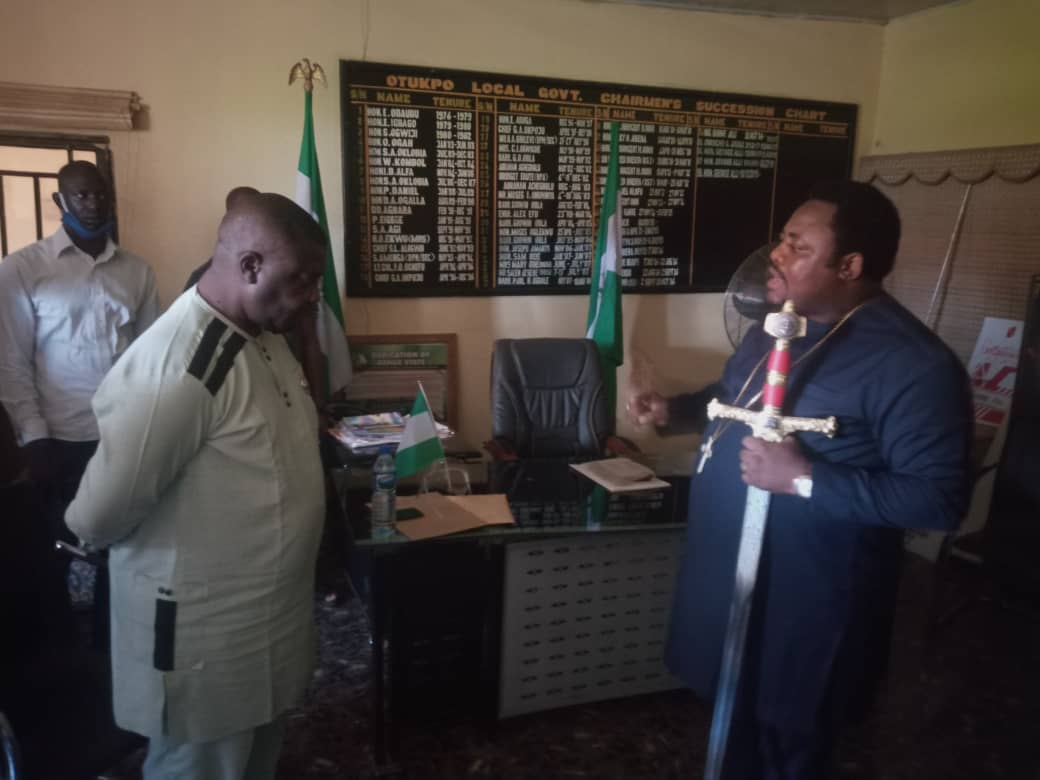 Pastor Abel Uloko commits Hon. Alli, entire Otukpo LGA council in God’s hands