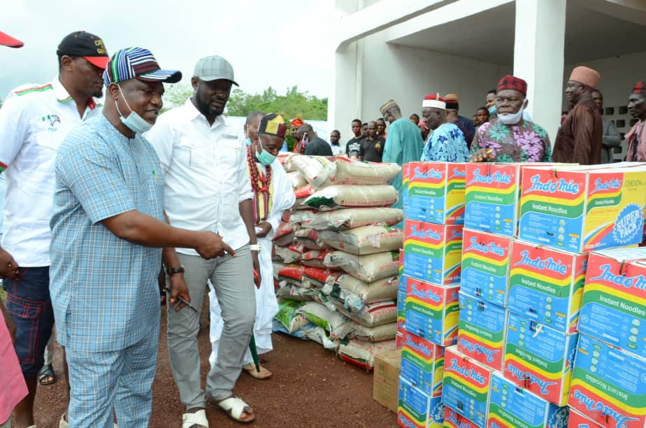 Oche assures of food security as Ekpe Ogbu donates to Ado communities