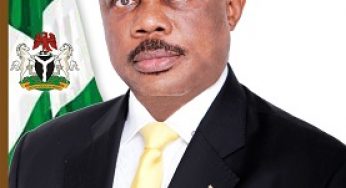 BREAKING: Willie Obiano arrested by EFCC at Lagos airport