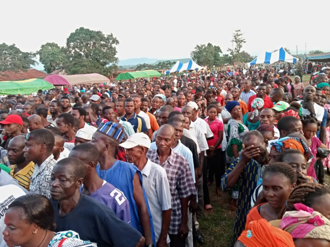 Eruption hits APC in Benue, as over 9,000 opposition members join PDP