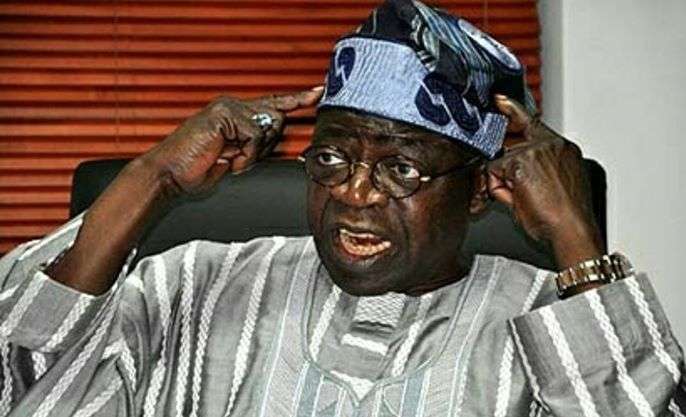 BREAKING: Angry youths take over Tinubu’s house in Bourdillon, Ikoyi (Video)