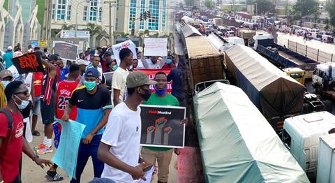 BREAKING: Death toll rises to 15 as soldiers ambush End SARS protesters at Lekki Toll gate 