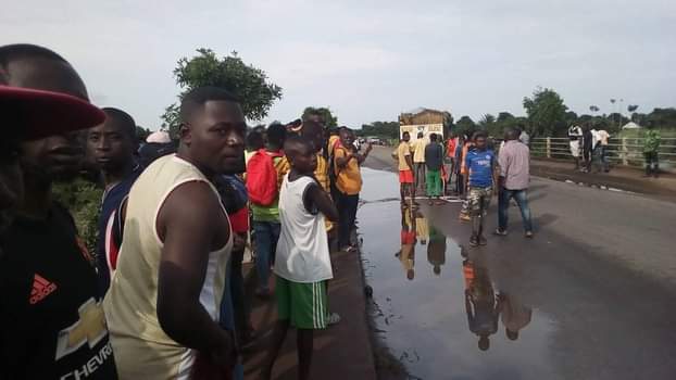 Four dead as truck plungs into river in Benue (Photos)