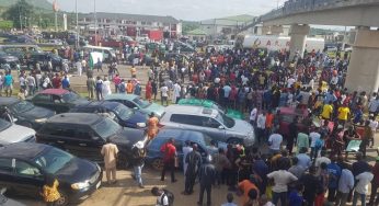 BREAKING: Crisis hits Abuja community, one killed, scores injured (Video)