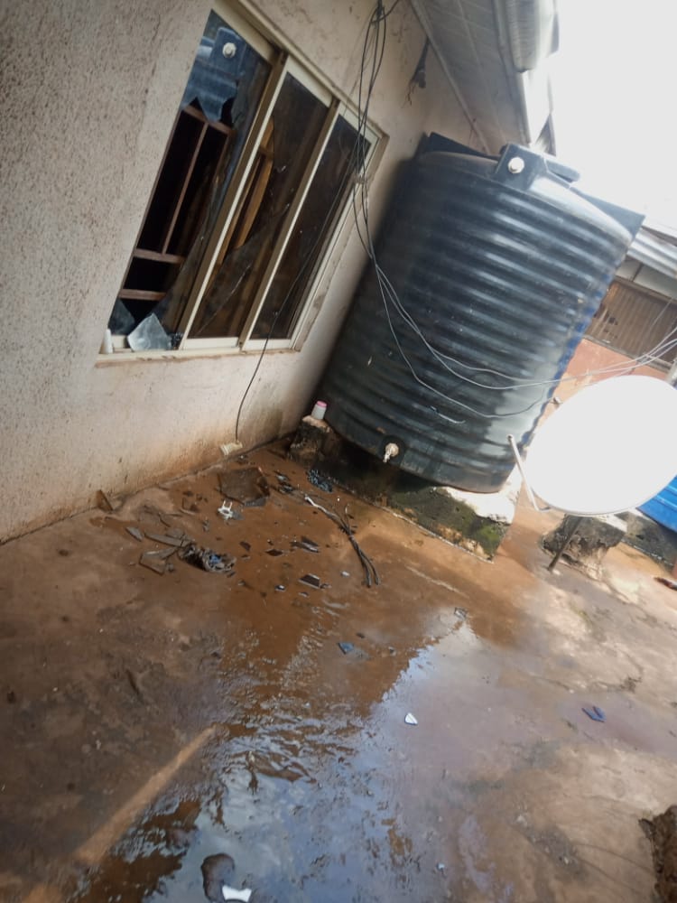 BREAKING: Suspected cultists go on rampage, beat members’ parents, destroy properties in Otukpo (Photos)