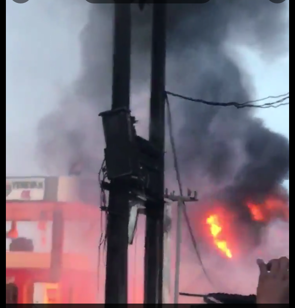 BREAKING: Petrol station on fire in Ogba, Lagos 