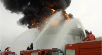 Fire guts petroleum storage tank in Apapa, Lagos [Video]