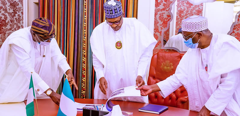 BREAKING: End SARS: Sanwo-Olu meets Buhari, presents report on ‘Lagos destruction’