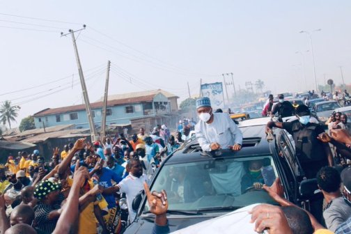 Mammoth crowd welcomes Bukola Saraki to Ilorin (Photos)