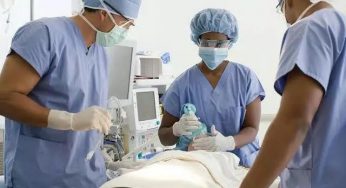 Real reason doctors wear blue clothes during surgery revealed