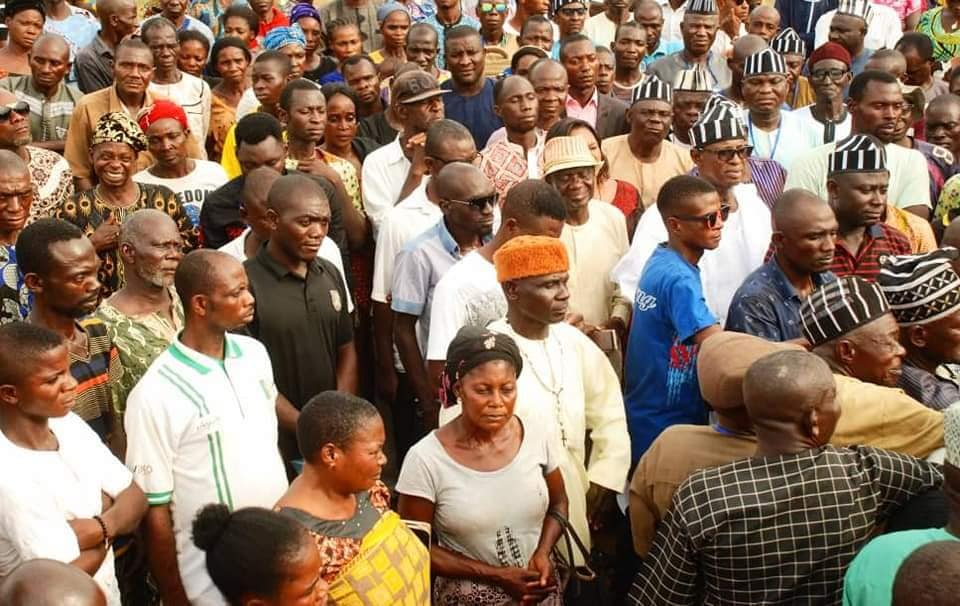 Mass defection hits APC as over 5,000 members join PDP in Benue