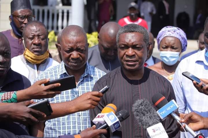 BREAKING: Ortom agrees to pay N30,000 minimum wage to civil servants in Benue