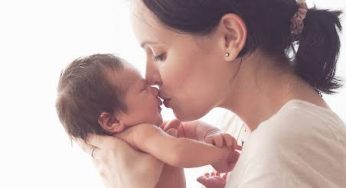 Kissing newborn babies can give them viral meningitis – Experts