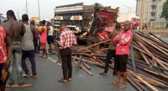 Tragedy as revenue collectors chase lorry driver to death in Anambra (Photos)