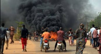 Ago-Are Vs Tede: Two dead, Amotekun office, police vehicle razed as Oyo communities clash