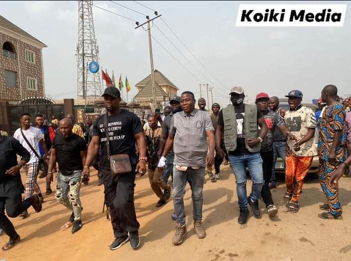 Watch moment Sunday Igboho arrived Ogun to eject Fulani herdsmen (Video)