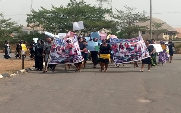 Anger, tears as women shut down Anambra govt house over alleged threats to life