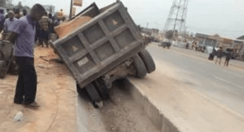 Tragedy as truck crushes 4 female hawkers to death in Anambra