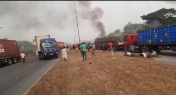 Airport road blocked as soldier allegedly kills truck driver over N200 bribe (Video)