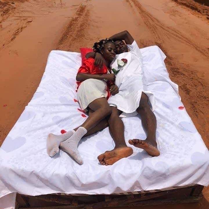 Nigerian couple celebrates honeymoon on terrible Ohi-Orogwe road (PHOTOS)