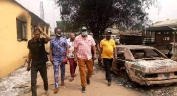 Again, unknown Gunmen set ablaze Imo police divisional headquarters, cart away arms, free suspect 