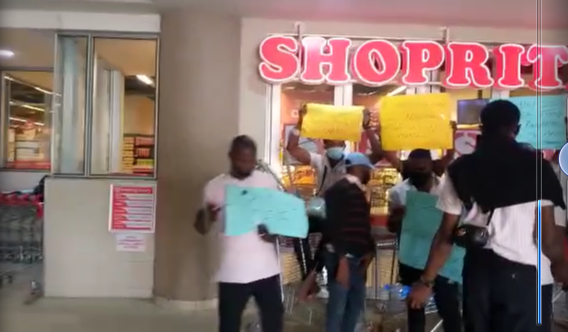 BREAKING: Angry staff shut down Shoprite in Abuja