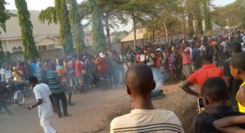 Angry mob set man ablaze in Benue for allegedly stealing wrappers