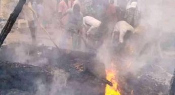 Bandits storm market, kill one, raze stalls in Zamfara (PHOTOS)