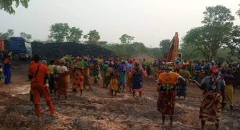Benue: Coal miners finally bow to pressure from Owukpa women, begin road construction