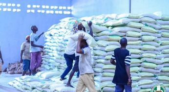 Gov Ortom donates relief items to IDPs as he celebrates his 60th birthday